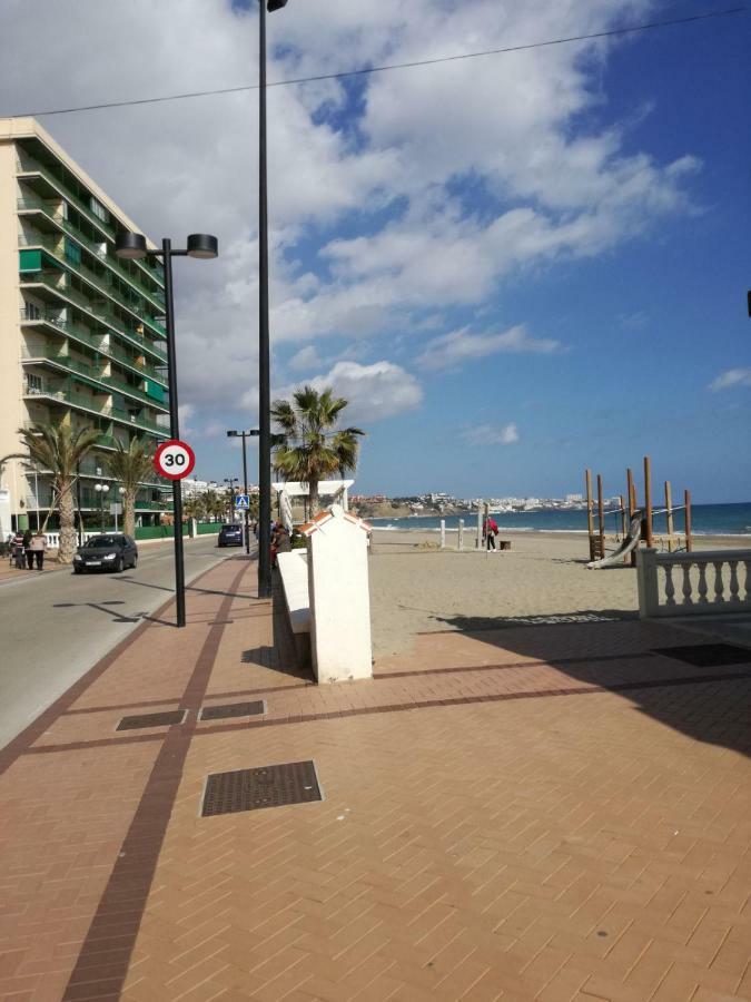 Holiday Wanda Fuengirola Esterno foto