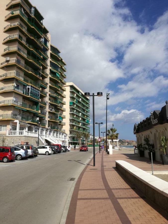 Holiday Wanda Fuengirola Esterno foto